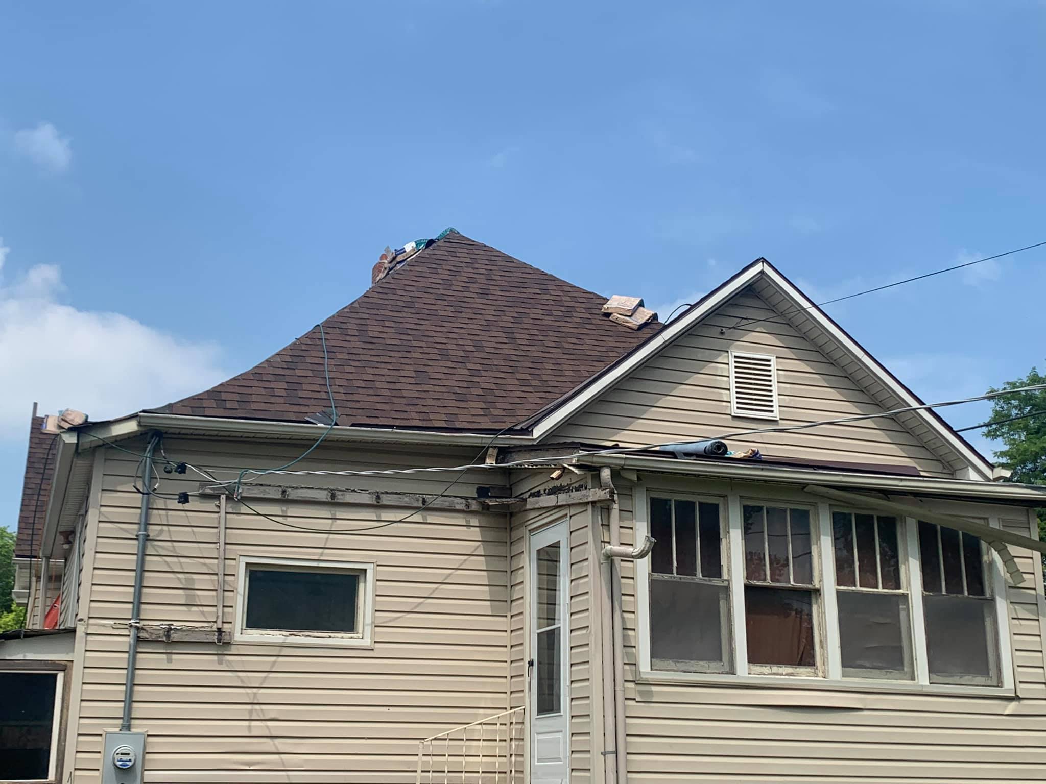 Roof Repair Greenwood Missouri - Tips For Choosing The Right One